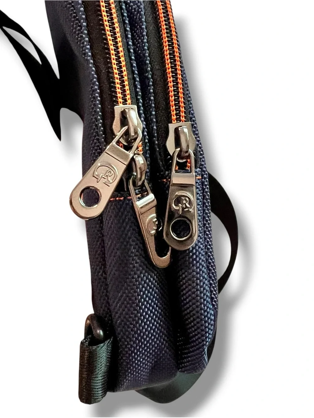 Robert Graham Randal Sling Bag Crossbody Messenger – Navy Blue Designer